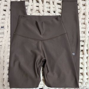 Alo airlift leggings full length size XS